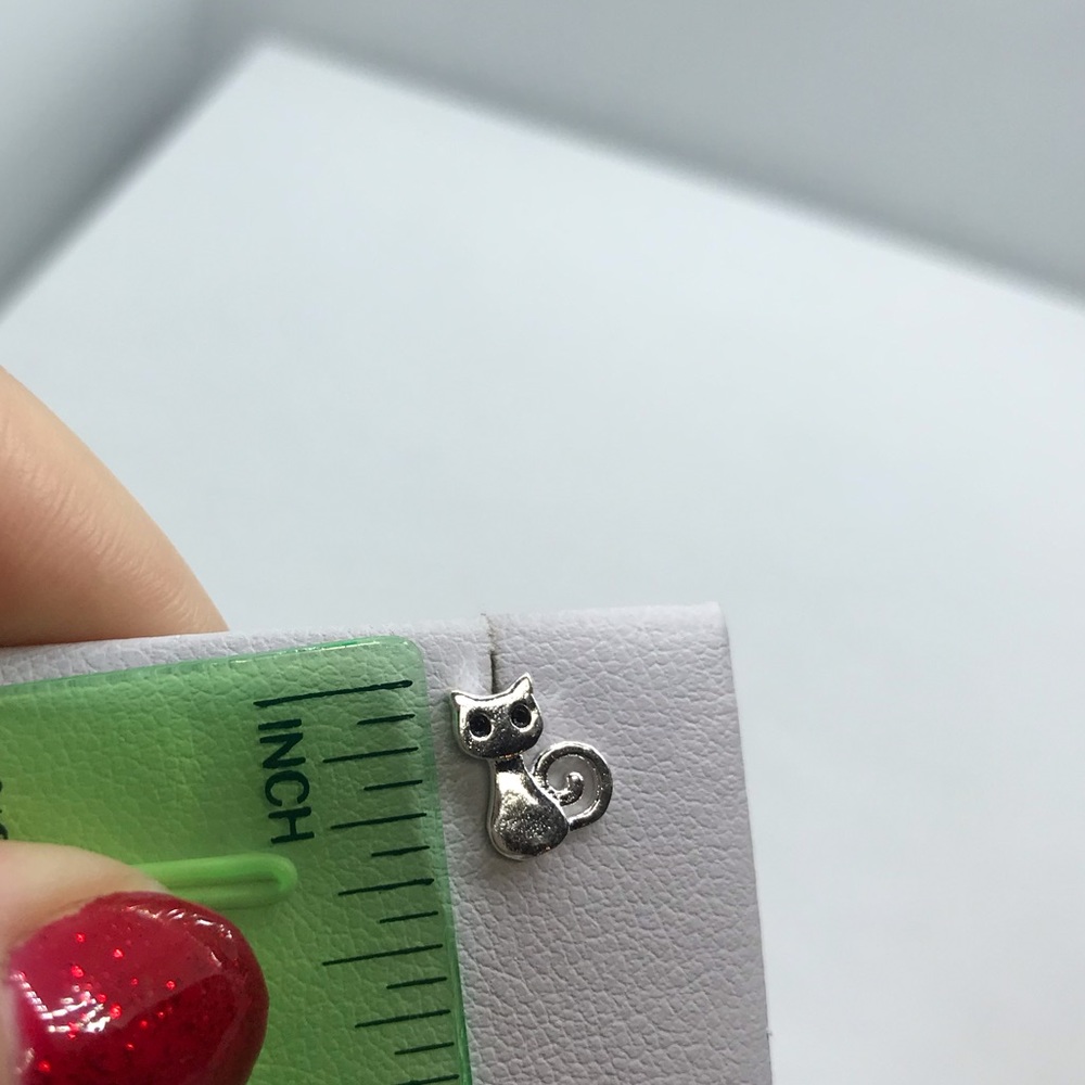 Sterling Silver 925 Cat Stud Earrings - Picture 3 of 3